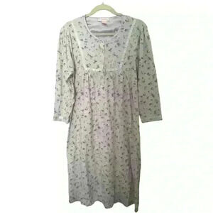 Vintage OF THE MOMENT Nightgown Floral Cottagecore Country Modest Size Small